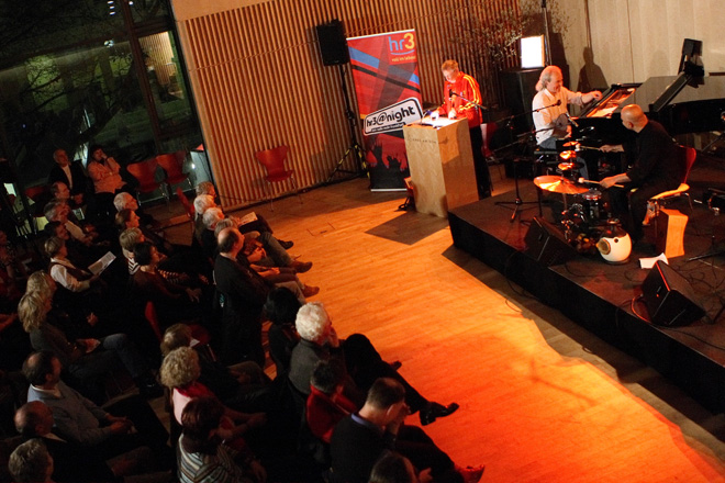 von links nach rechts: VR, Matthias Frey, Ramesh Shotham Pop u Poesie